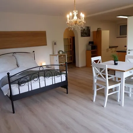 Gemutliches Im Wald - Netflix & Prime Apartment *